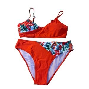 Modihito Women’s Vibrant Orange Floral 2 Piece Swimsuit - Size Large Beach
